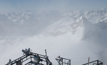 Obraz podglądu z kamery internetowej Mount Hoher Sonnblick - Observatory